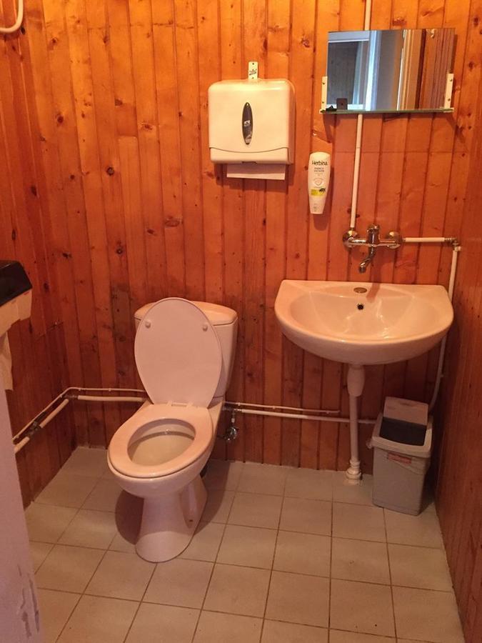 Oravapesa Guest House Хяядемеесте Экстерьер фото
